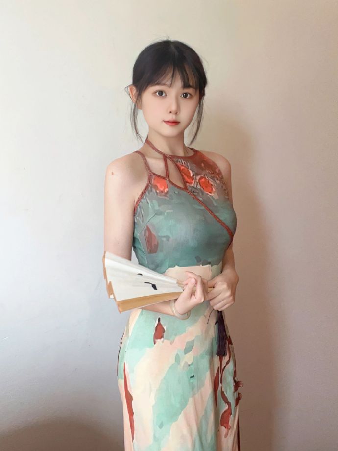 《姐姐当家2》再引热议，冉莹颖成焦点，观众热议节目选人标准